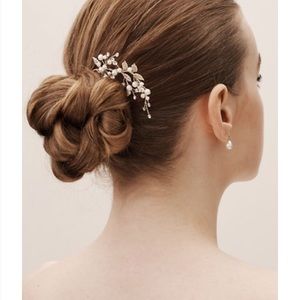 Ladew bridal hairpin